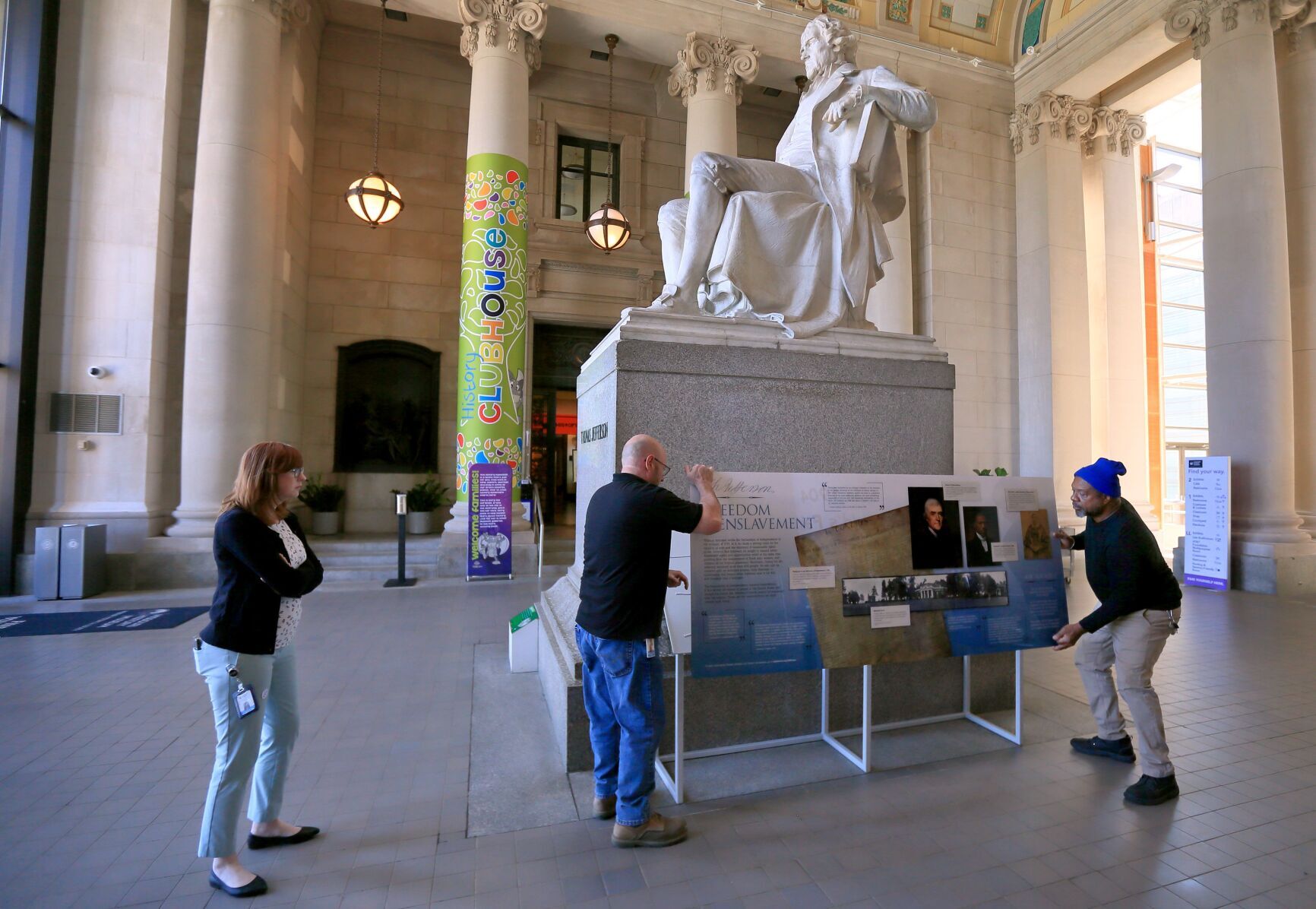 Interpretive panels installed next to statue of Thomas Jefferson at Missouri History Museum